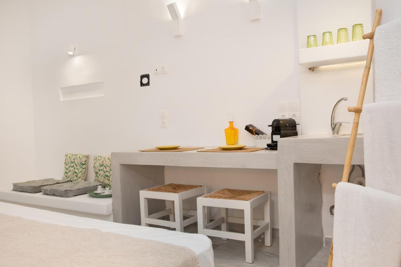 Aspries Suites Piso Livadi Exterior foto