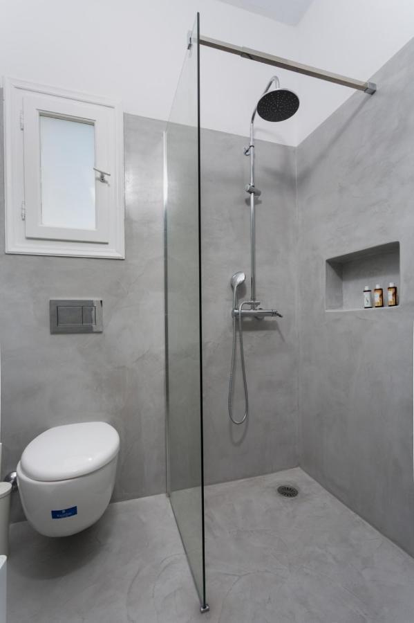 Aspries Suites Piso Livadi Exterior foto