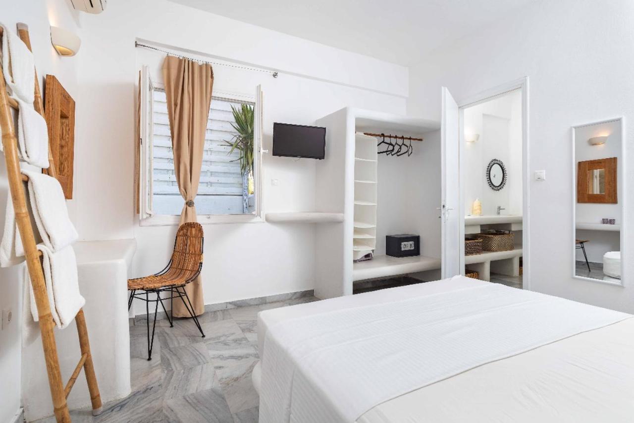 Aspries Suites Piso Livadi Exterior foto