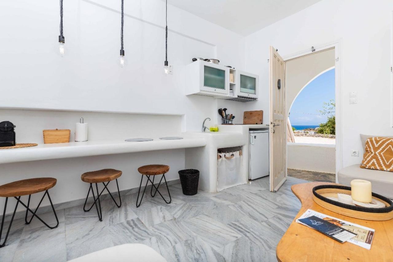 Aspries Suites Piso Livadi Exterior foto