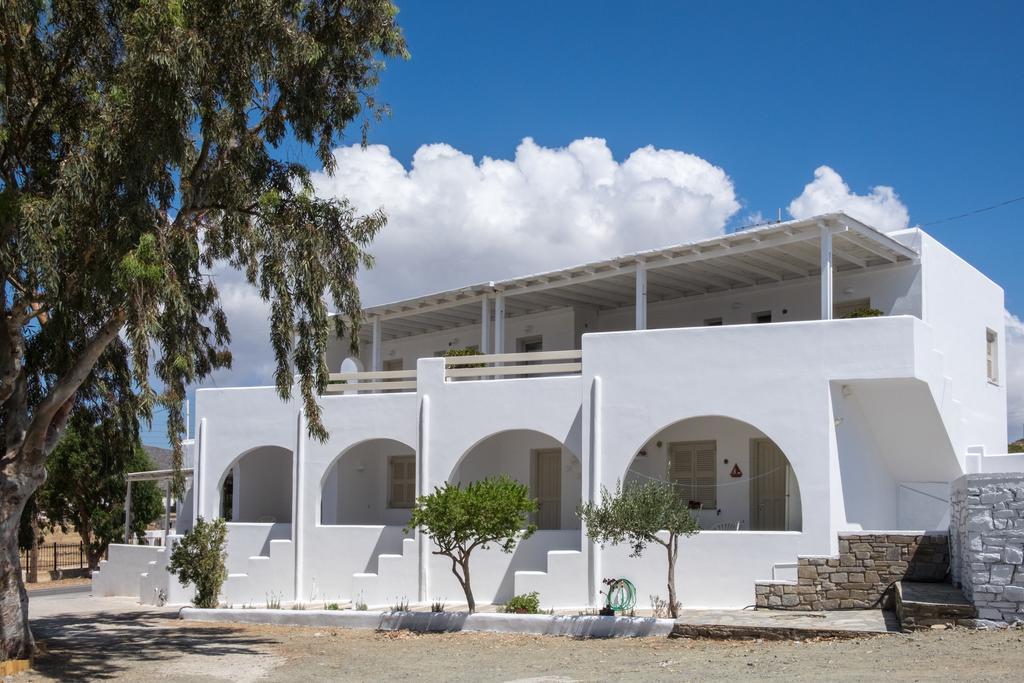Aspries Suites Piso Livadi Exterior foto